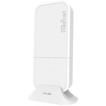 Безжичен Access Point MikroTik RBwAPGR-5HacD2HnD&R11e, 128MB RAM, 2.4 - 5 GHz, 300 - 867 Mbps, RouterOS, LTE kit