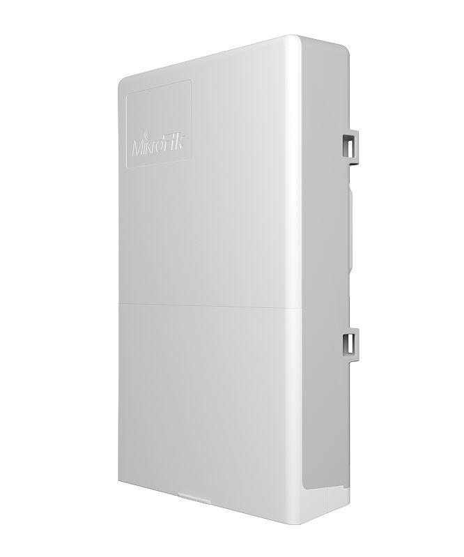 8-портов външен комутатор Mikrotik netPower Lite 7R CSS610-1Gi-7R-2S+OUT