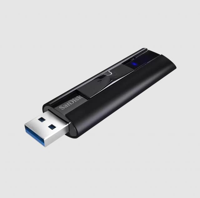 USB памет SanDisk Extreme PRO USB 3.2 Solid State Flash Drive, 512GB, Черен