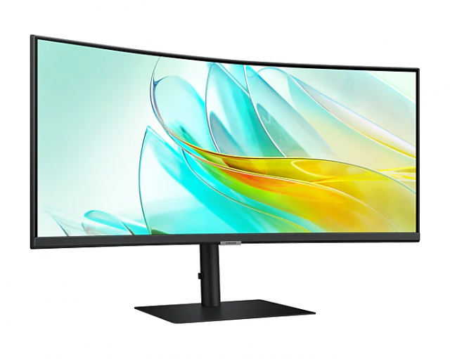 Монитор Samsung S65UC 34 inch, VA WQHD 3440 x 1440, 100Hz, 5 ms, HDR 10, FreeSync, USB-C, DisplayPort, HDMI, Черен