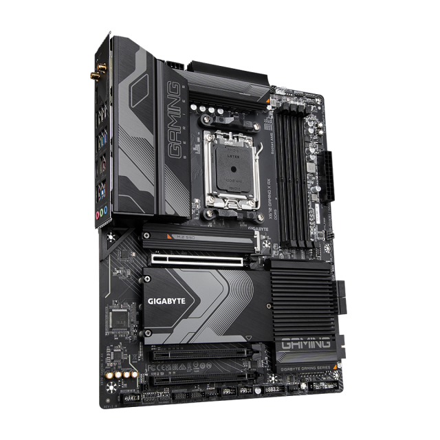 Дънна платка GIGABYTE X670 GAMING X AX, Socket AM5, Wi-Fi 6E, DDR5