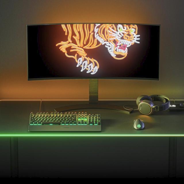 Геймърски пад SteelSeries QcK Prism Cloth 3XL, RGB, 63511, Черен