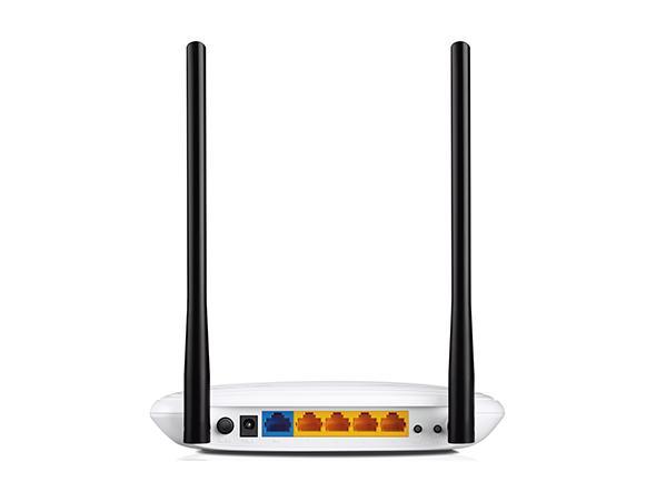 Безжичен рутер TP-LINK TL-WR841N, 2.4 GHz, 300Mbps, 10/100