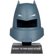 Фигурка DC Direct Armored Batman (The Dark Knight Returns) Cowl Replica 1:3 Scale McFarlane