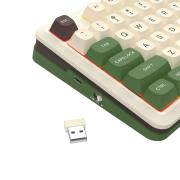 Геймърска механична клавиатура Redragon Cyrus Pro K681CGC-RGB-PRO с Bluetooth и безжична връзка, бяла със зелено и RGB осветление