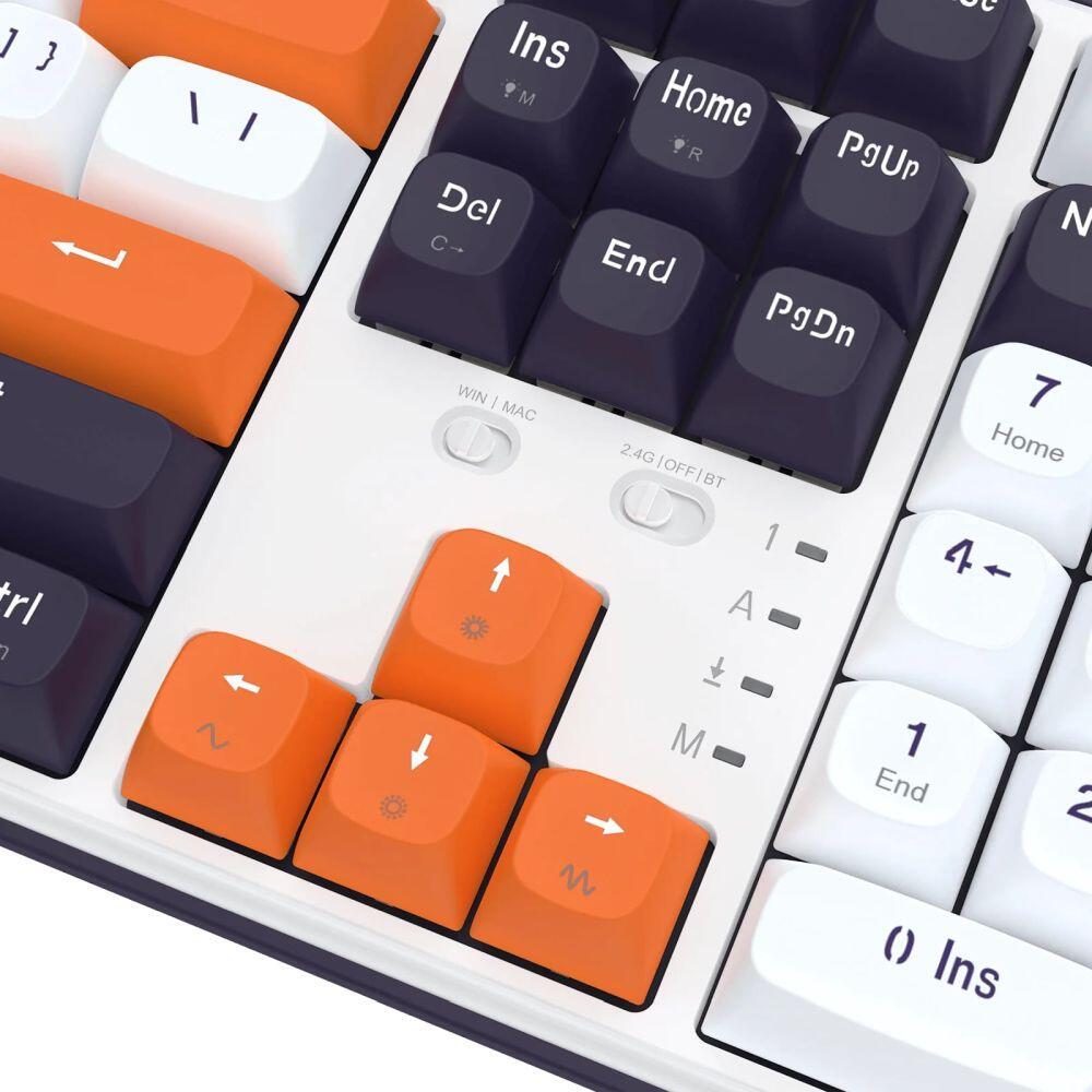 Геймърска механична клавиатура Redragon Wyvern K689WBO-RGB-PRO с Bluetooth и безжична връзка, RGB осветление - бяло/оранжево