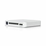 8-портов гигабитен комутатор Ubiquiti UniFi Switch USW-Pro-8-PoE 8 PoE 120W