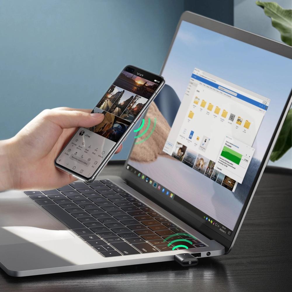 USB адаптер Ugreen adapter CM390 Bluetooth 5.0 USB 10м - черен