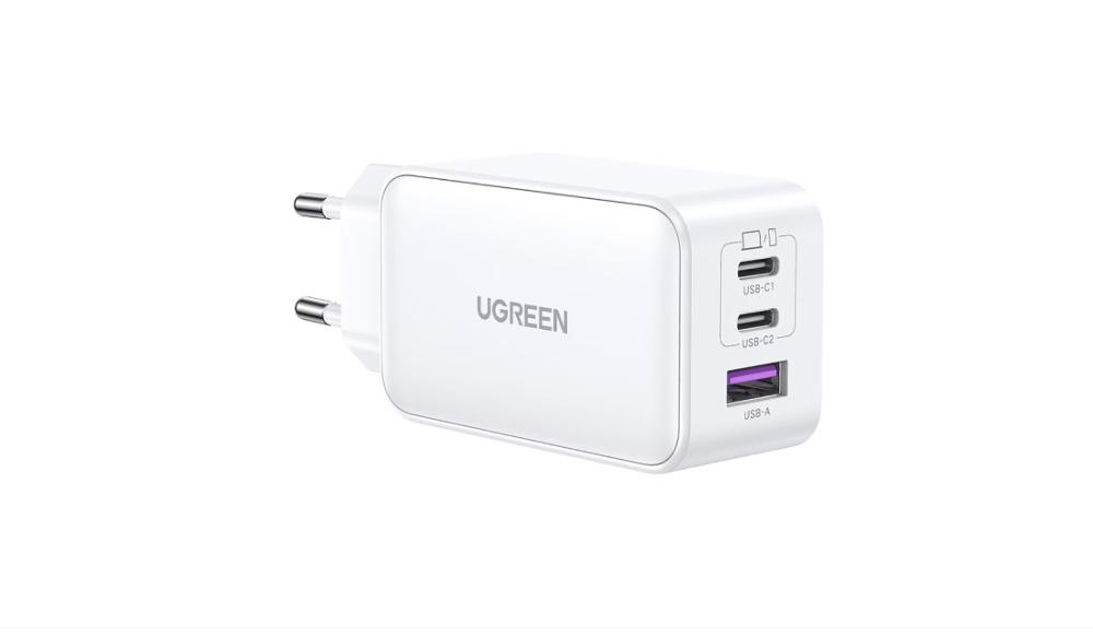 Зарядно устройство Ugreen CD224 220V 2xUSB-C, 1xUSB A, GaN, 65W 15334 - бяло